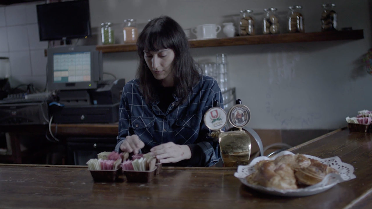 צפייה בסרט המלא - חוד של נעץ - לצפיה בטריילר