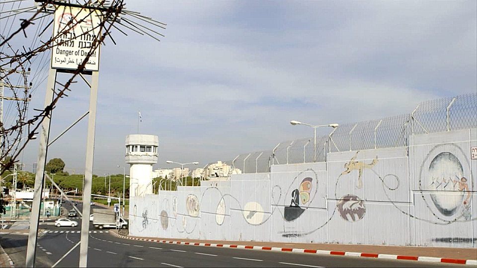צפייה בסרט המלא תיקים מהסנגוריה: כסף - צפייה בטריילר
