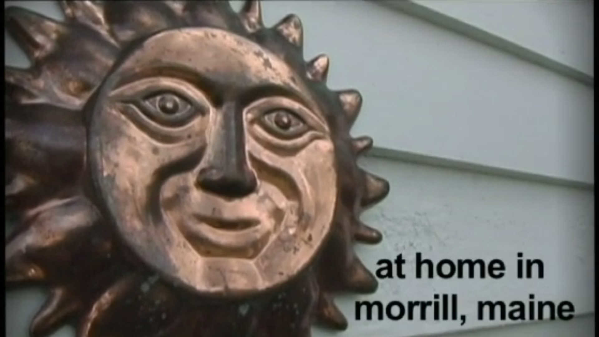 צפייה בסרט המלא - At Home In Morrill, Maine - לצפיה בטריילר