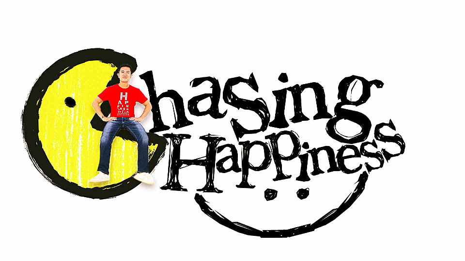 צפייה בסרט המלא Chasing Happiness - Happiness on the Run - צפייה בטריילר