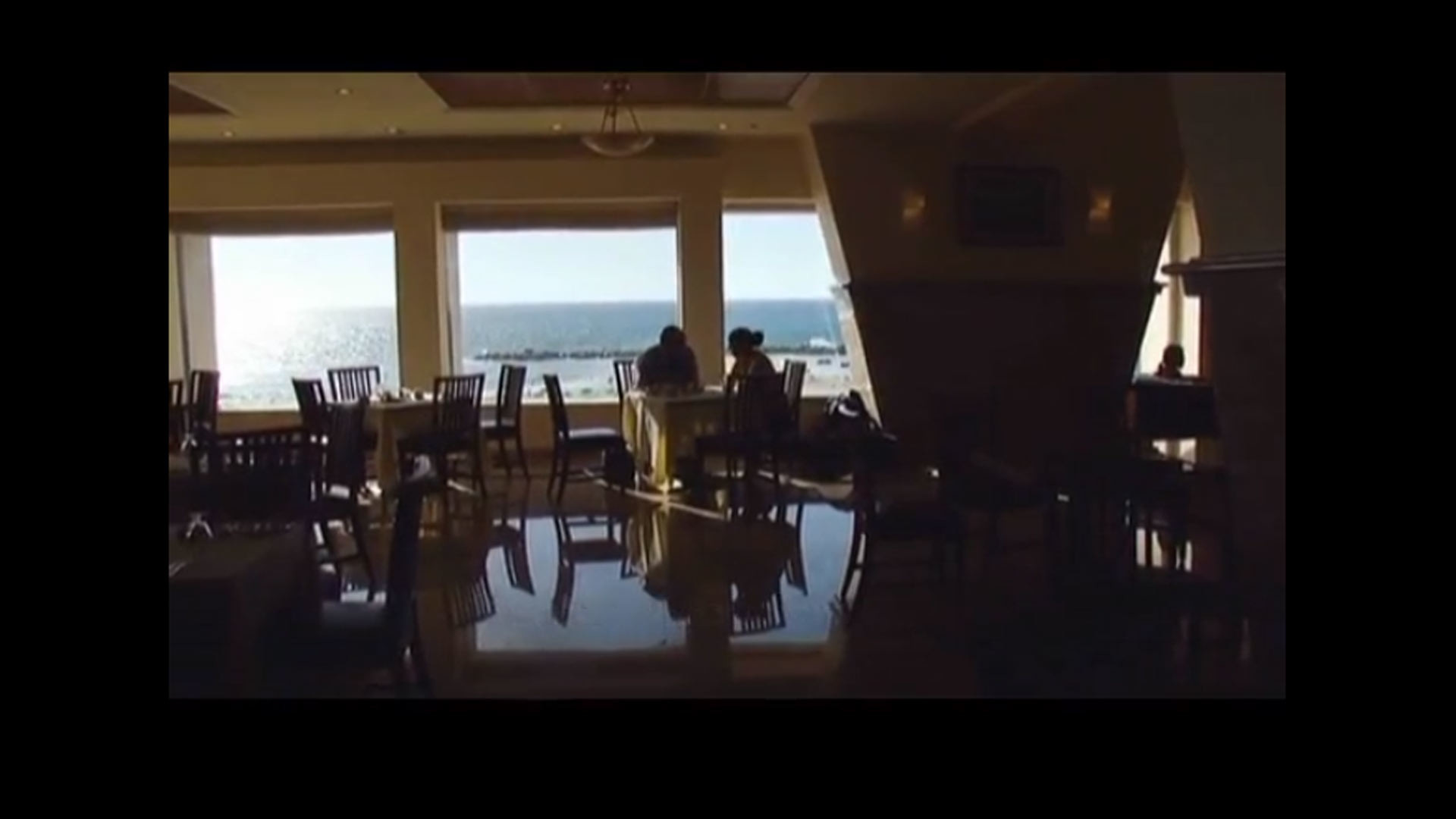 צפייה בסרט המלא - יש חטאים טובים - לצפיה בטריילר